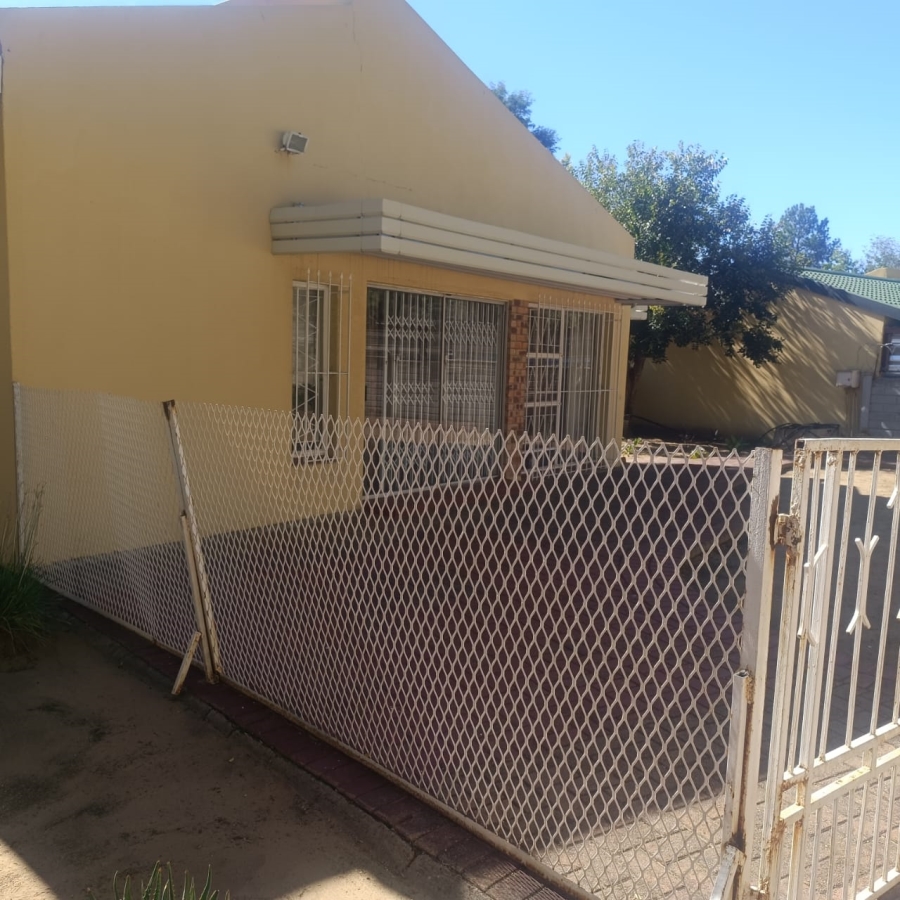 4 Bedroom Property for Sale in Sasolburg Ext 11 Free State